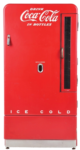 VENDO COCA COLA SODA POP COOLER VENDING MACHINE.