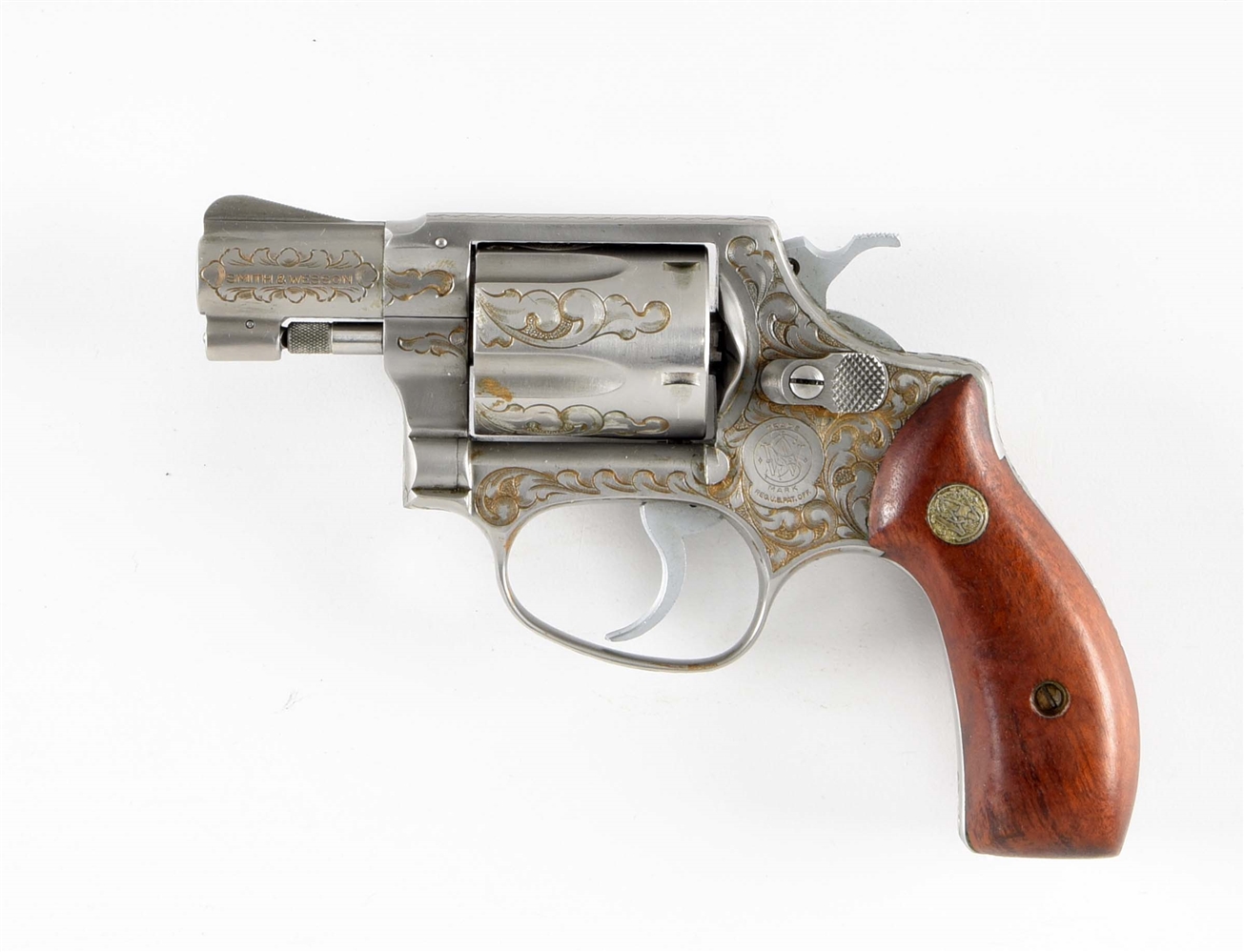 (M) ENGRAVED SMITH & WESSON MODEL 60 DOUBLE ACTION REVOLVER.