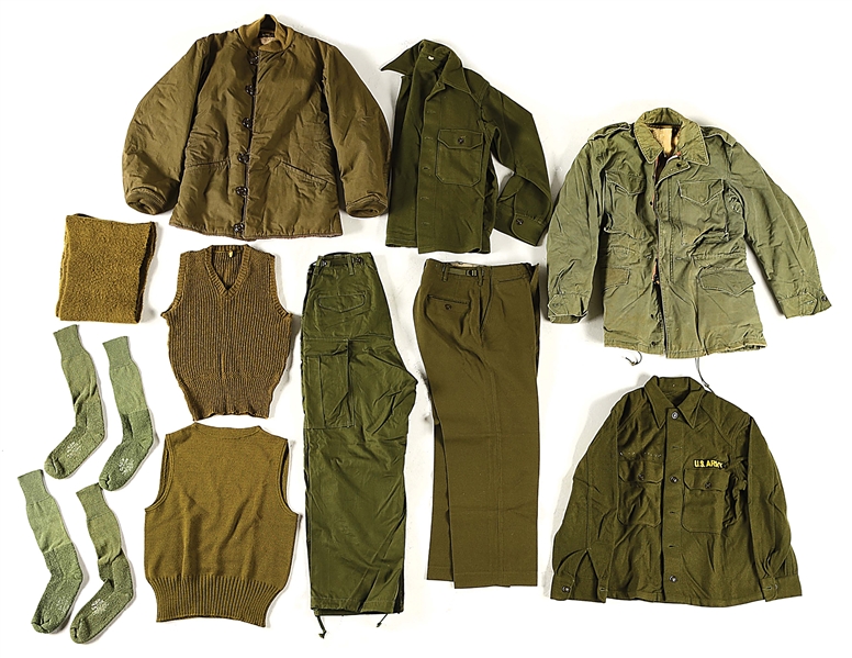 LOT OF US KOREAN WAR COLD WEATHER UNIFORMS.