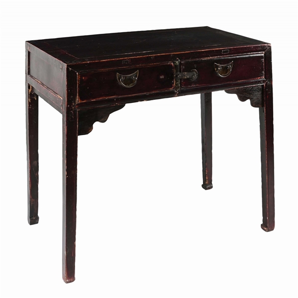 18TH CENTURY MAHOGANY OFFICE DESK WITH TWO DRAWERS.