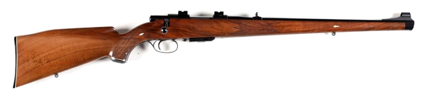 (M) ANSCHUTZ MODEL 1533 BOLT ACTION RIFLE WITH 2 ADDITIONAL MAGAZINES.