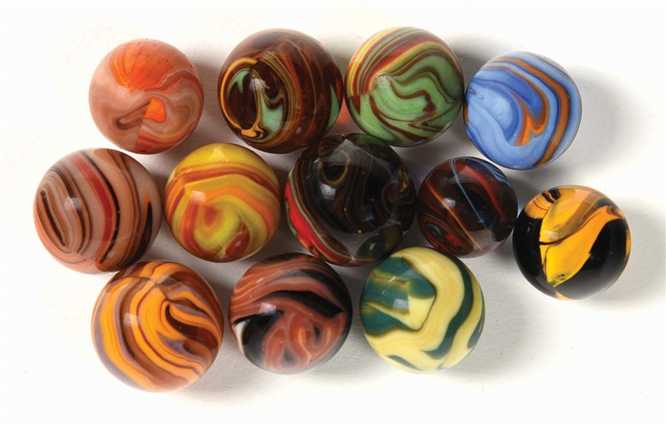 LOT OF 12 MACHINE-MADE MARBLES