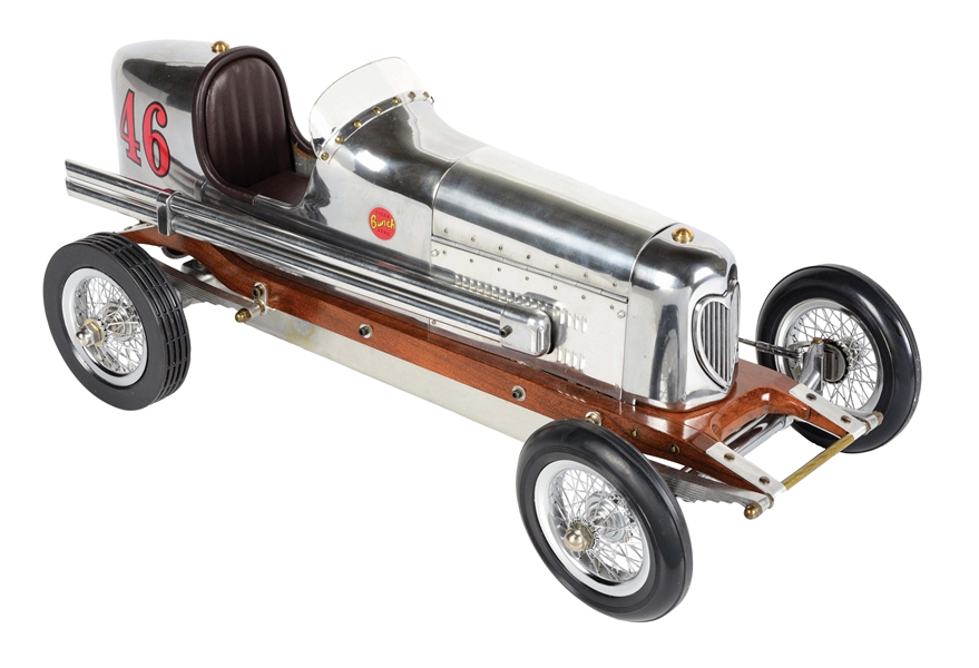 #46 SILVER WITH WOODEN ACCENT TIGER BUNCH AERO TETHER CAR