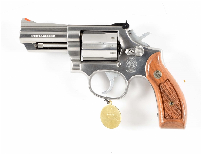 (M) SCARCE 3" STAINLESS SMITH & WESSON MODEL 66-2 COMBAT MAGNUM DOUBLE ACTION REVOLVER.
