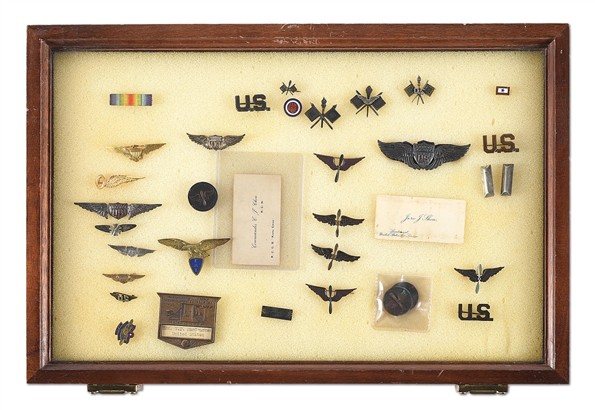 LOT OF US WWI WINGS AND INSIGNIA.