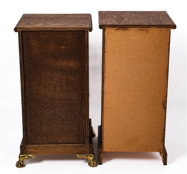 Lot Detail - PAIR OF CONTEMPORARY OAK SLOT MACHINE STANDS