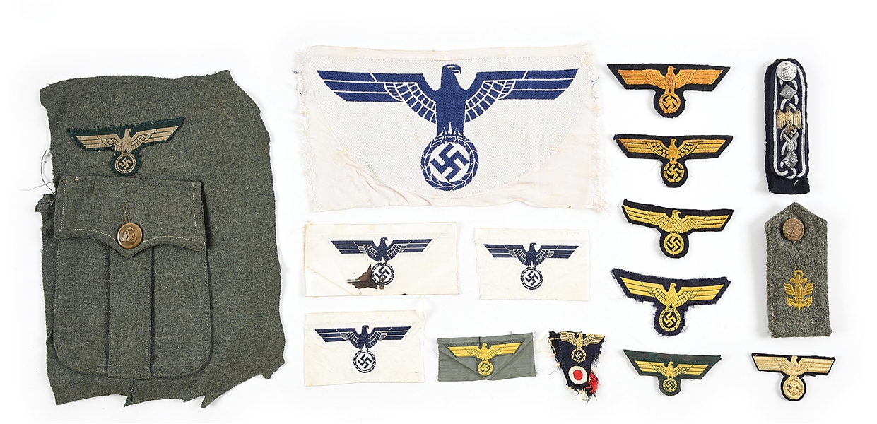 GERMAN WWII KRIEGSMARINE INSIGNIA LOT.