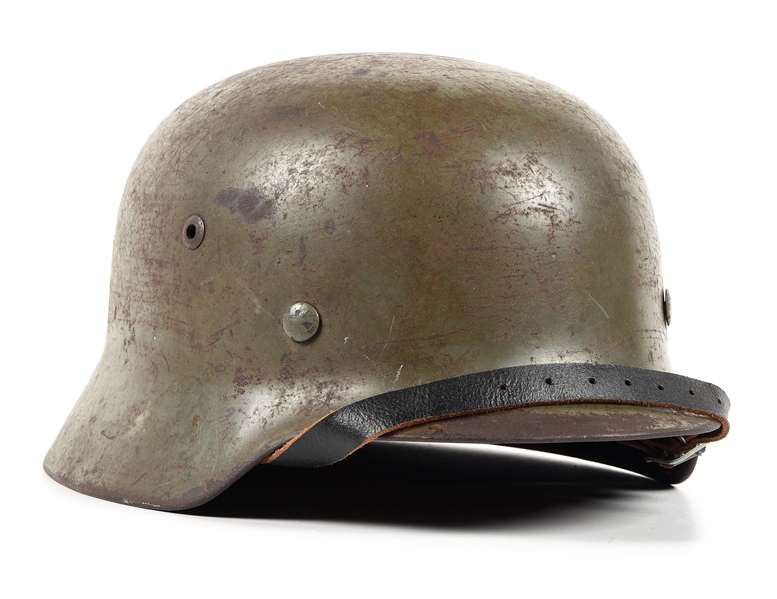 GERMAN WWII HEER SINGLE DECAL M35 HELMET.