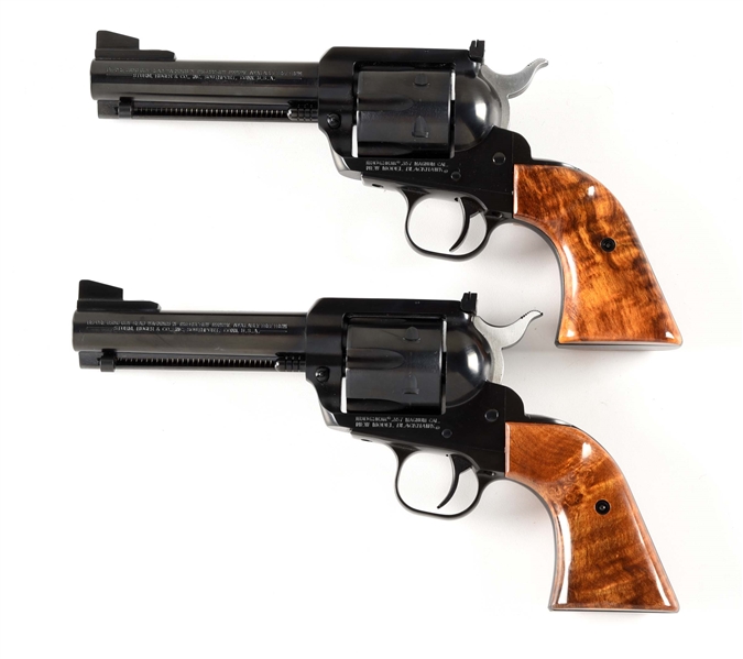 (M) LOT OF 2: CONSECUTIVE PAIR OF 50TH ANNIVERSARY RUGER NEW MODEL BLACKHAWK REVOLVERS IN .357 MAGNUM.