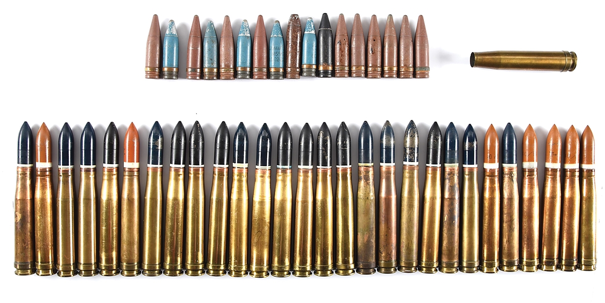 LOT OF 30 ROUNDS OF 20X138MMB AMMUNITION WITH ADDITIONAL PROJECTILES.