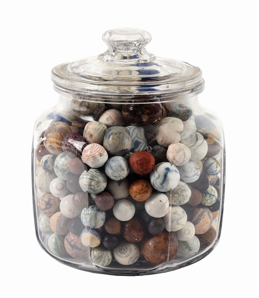 JAR OF APPROXIMATELY 400 MARBLES