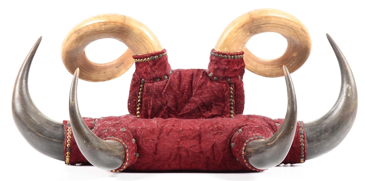 HORN RACK