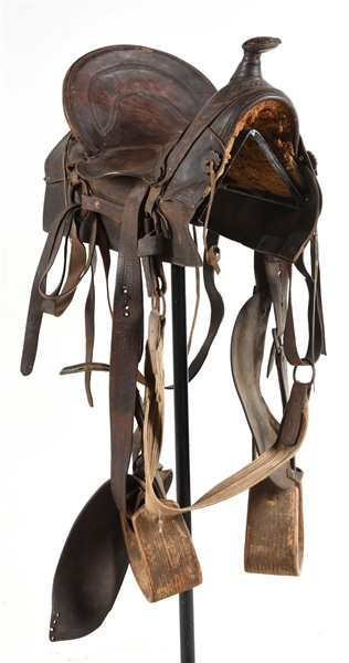 UNMARKED CATALOG SADDLE