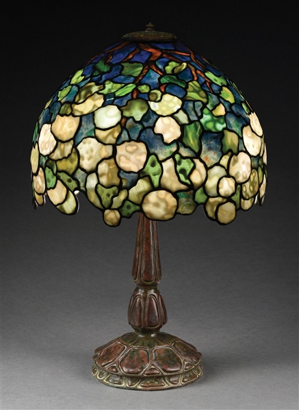 TIFFANY STUDIOS SNOWBALL LEADED GLASS TABLE LAMP IN THE STYLE OF TIFFANY STUDIOS W/ AUTHENTIC BASE