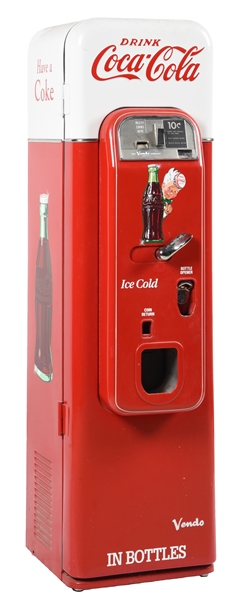 10¢ DRINK COCA-COLA VENDO 44 MACHINE.