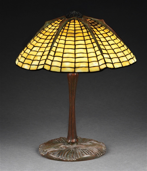 TIFFANY STUDIOS SPIDER LEADED GLASS TABLE LAMP