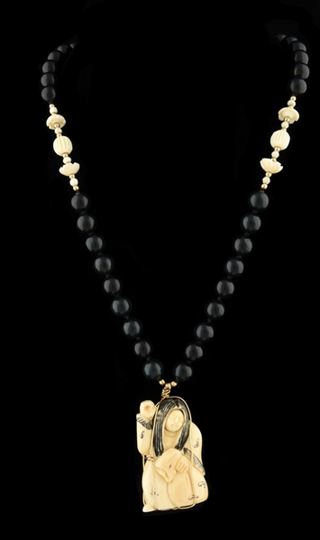 CARVED IVORY AND BLACK ONYX BEADED NECKLACE