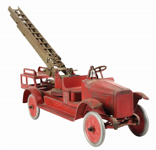 BUDDY "L" PRESSED STEEL HYDRAULIC AERIAL LADDER