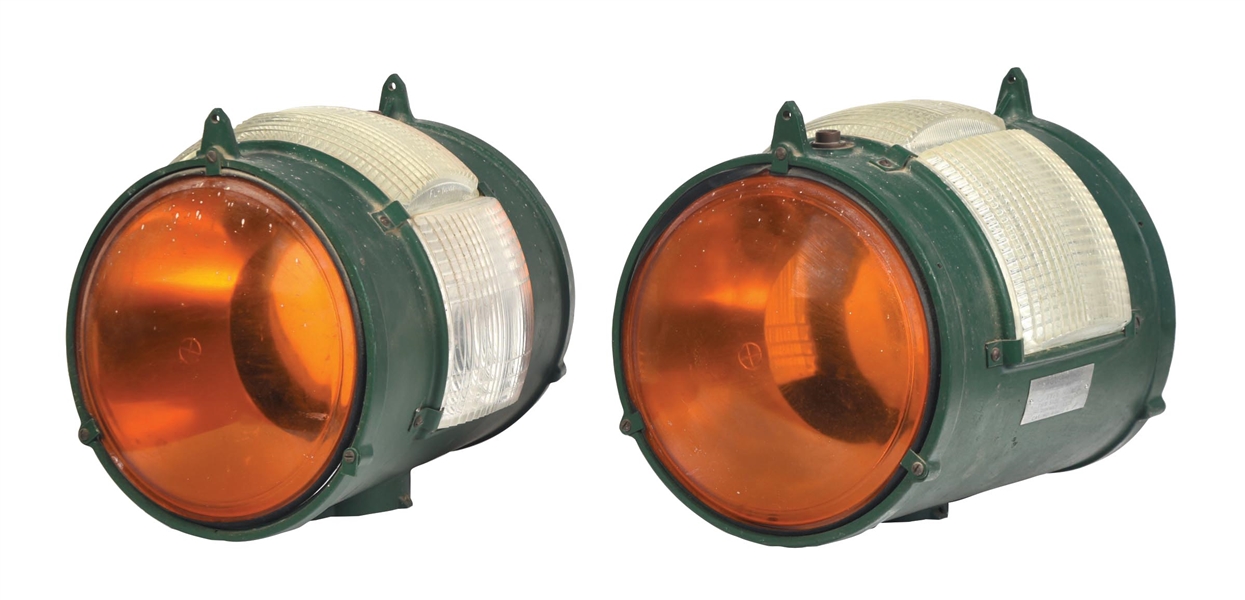 SET OF 2: LARGE GLASS RUNWAY LIGHTS. 