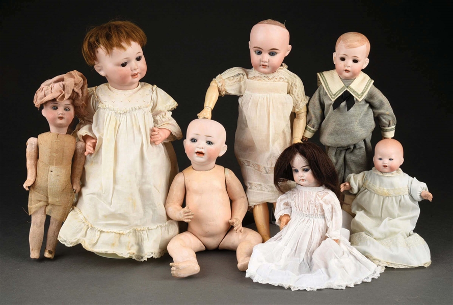 LOT OF 7: PORCELAIN DOLL, VARIOUS SIZES