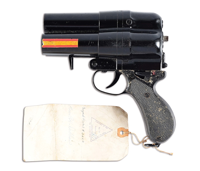 JAPANESE WWII IMPERIAL NAVY TYPE 90 THREE BARREL FLARE PISTOL.