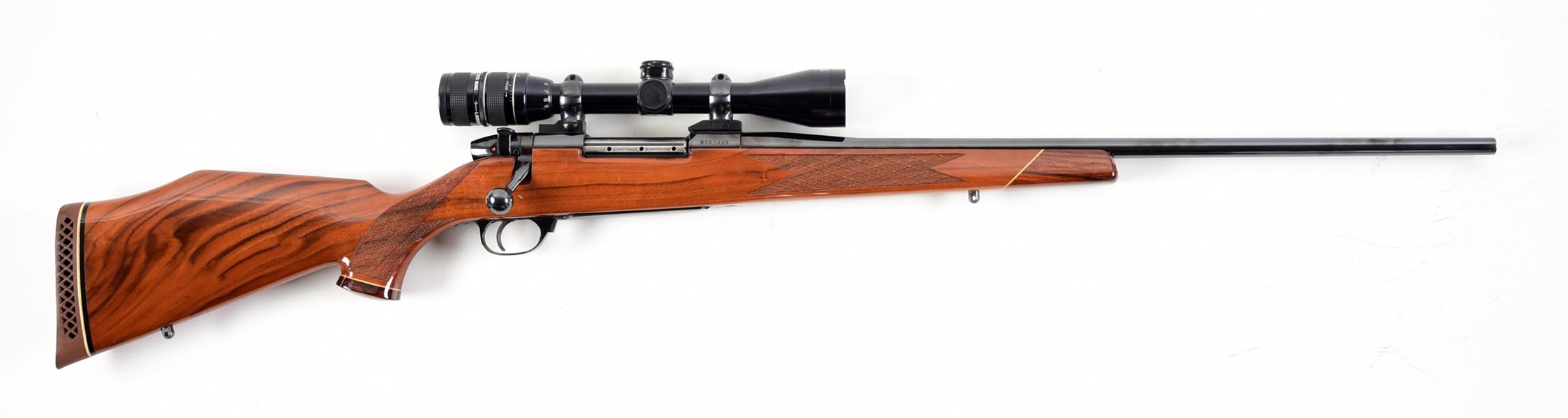 (M) WEATHERBY MARK V DELUXE BOLT ACTION SPORTING RIFLE. 