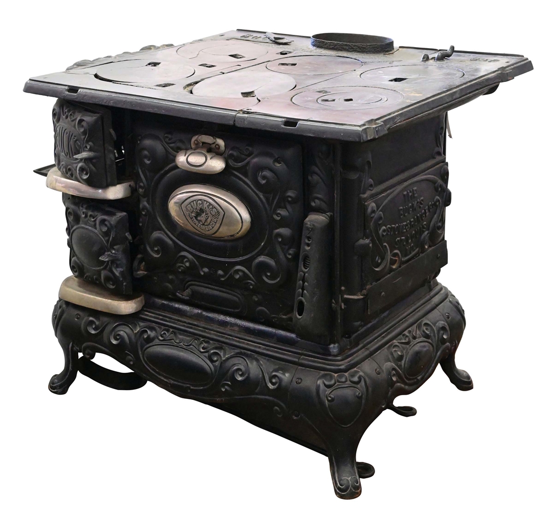 THE BUCKS CAST IRON COOK STOVE