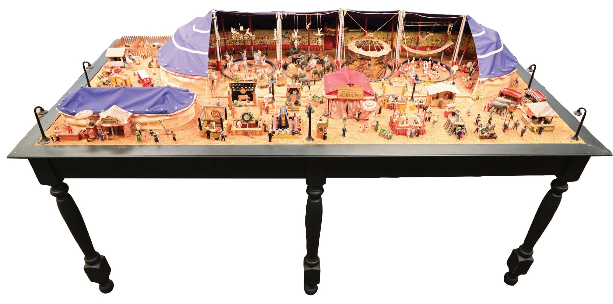 MODEL MINIATURE CIRCUS DISPLAY