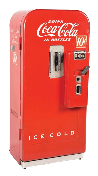 VENDO MODEL 39 10¢ COCA-COLA VENDING MACHINE