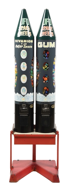 DOUBLE ROCKET VENDING MACHINE ON ORIGINAL STAND