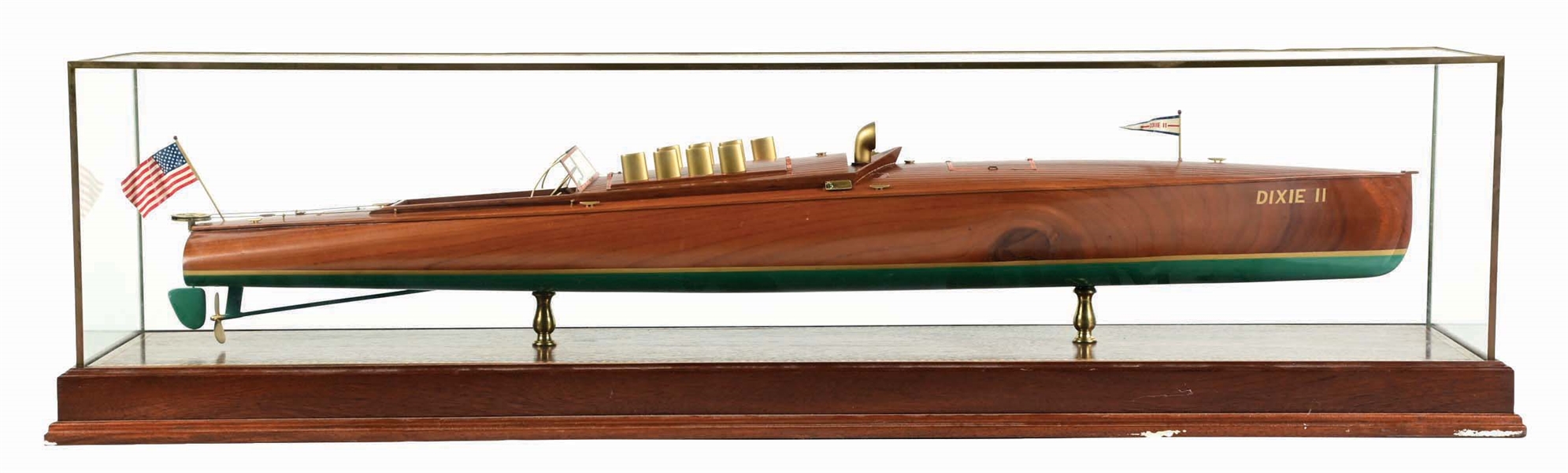 DIXIE II WOODEN SPEEDBOAT MODEL BY LANNAN SHIP MODELS, BOSTON