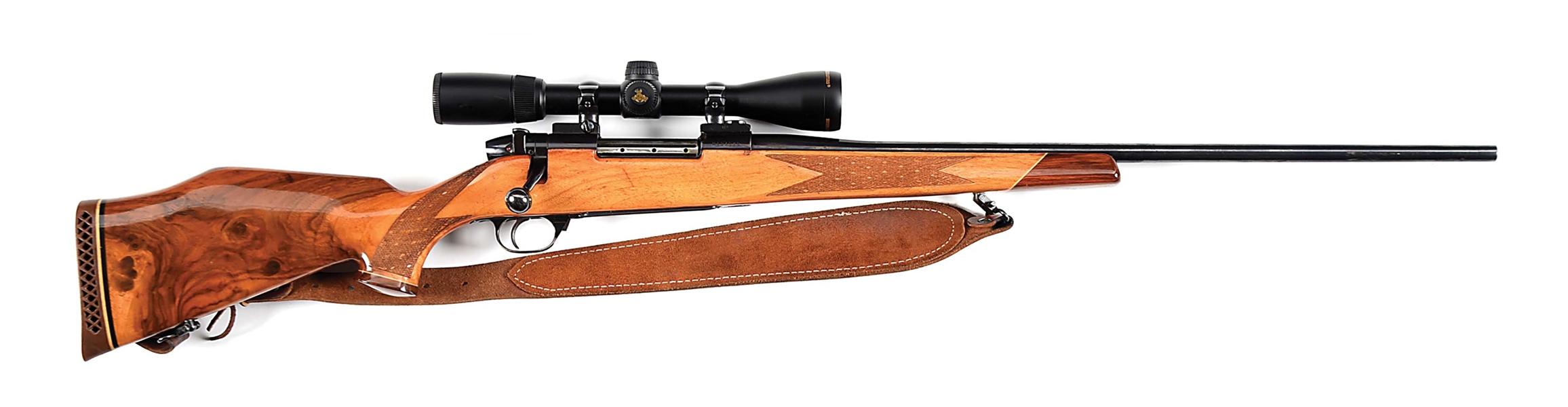 (M) WEATHERBY MARK V BOLT ACTION RIFLE IN .300 WEATHERBY. 