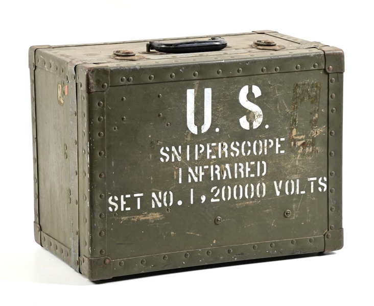 US M3 INFARED SNIPER SCOPE WITH TRANSIT CASE.