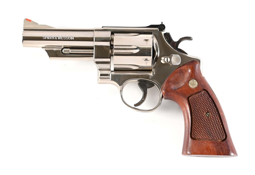 (M) SMITH & WESSON MODEL 57 .41 MAGNUM DOUBLE ACTION REVOLVER.