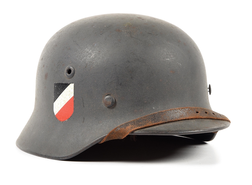 GERMAN WWII LUFTWAFFE SINGLE DECAL M40 HELMET.