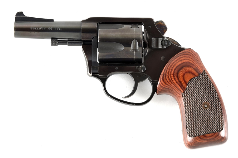 (M) CHARTER ARMS BULLDOG DOUBLE ACTION REVOLVER IN .44 SPECIAL.