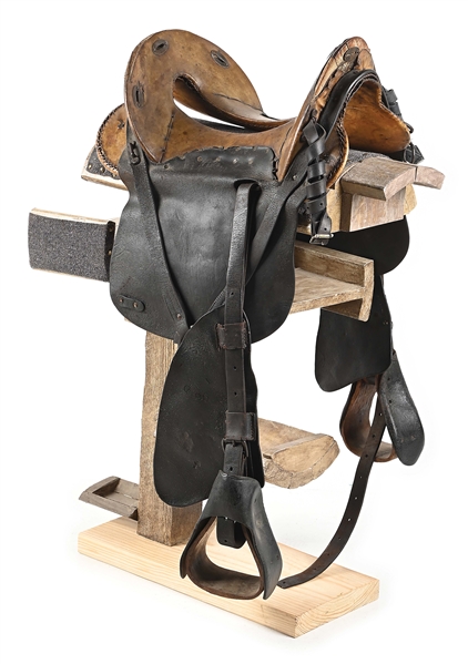 MODEL 1864 MCCLELLAN SADDLE.