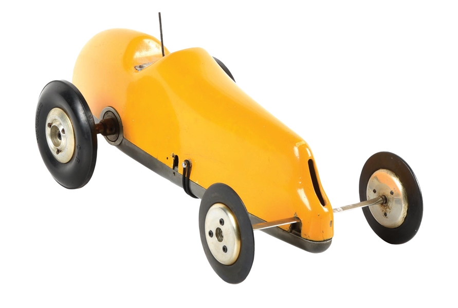 1948 DOOLING ARROW TETHER RACE CAR