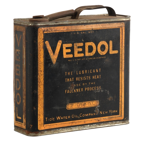 VEEDOL MOTOR OIL ONE GALLON FLAT CAN W/ SAMPLE BOTTLE CANS. 