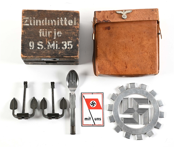 LOT OF 7: GERMAN WWII FIELD GEAR.