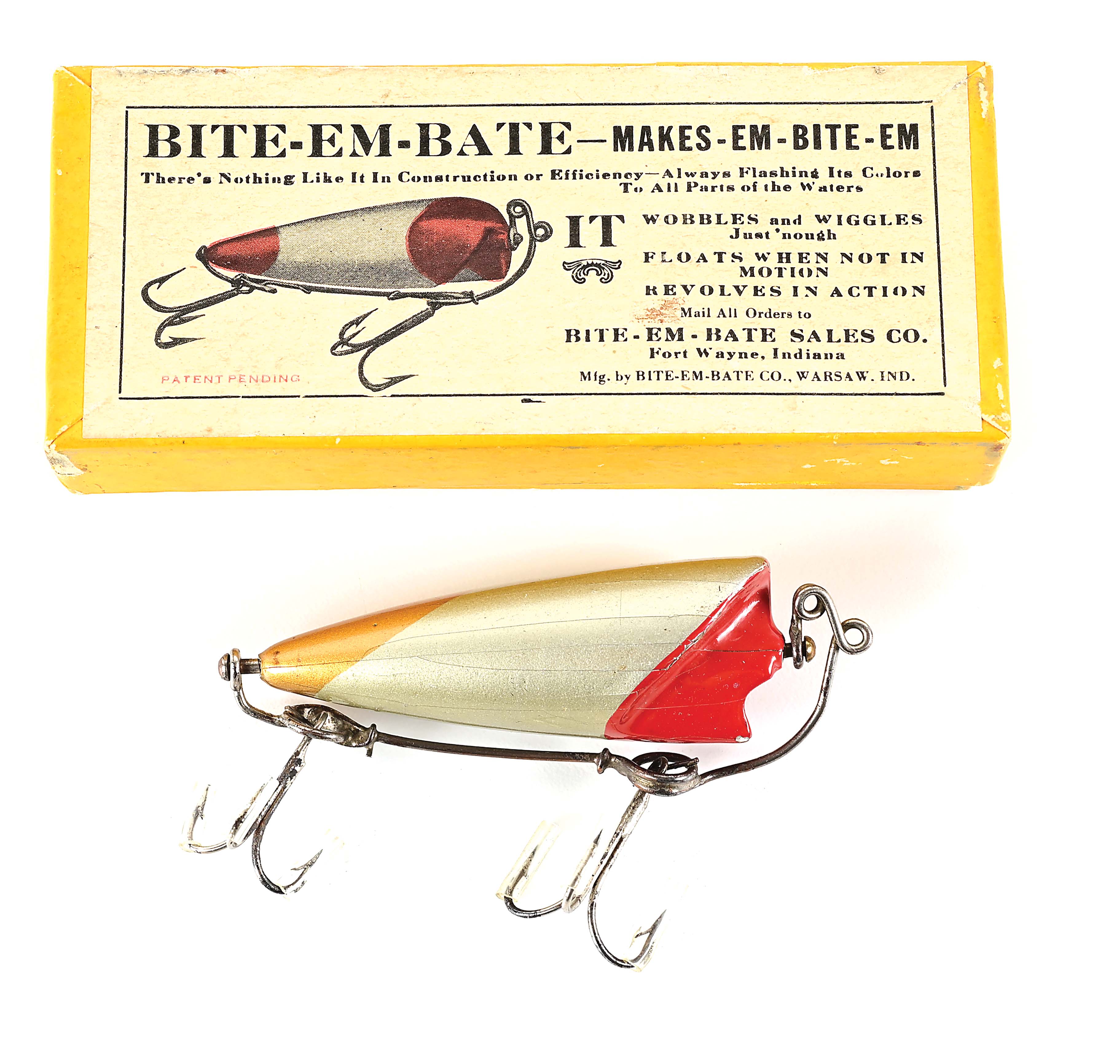 Lot Detail - Bite Em Bate Sales Co Revolving Bait In Picture Box