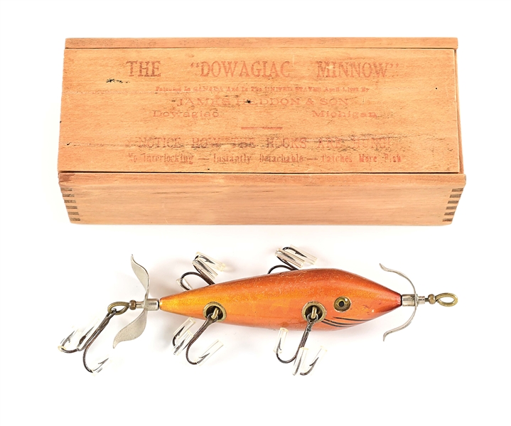 EARLY HEDDON HIGH FOREHEAD #150 DOWAGIAC UNDERWATER MINNOW IN WOOD BOX