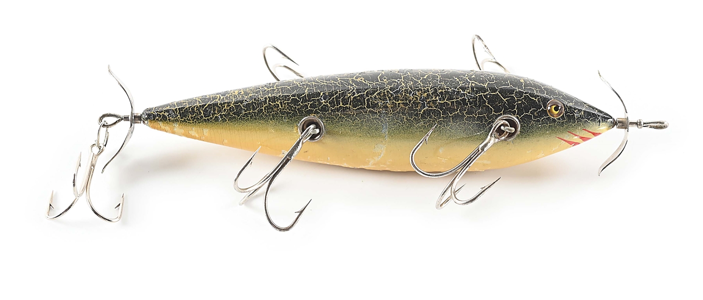 HEDDON 747 MINNOW IN GREEN CRACKLEBACK