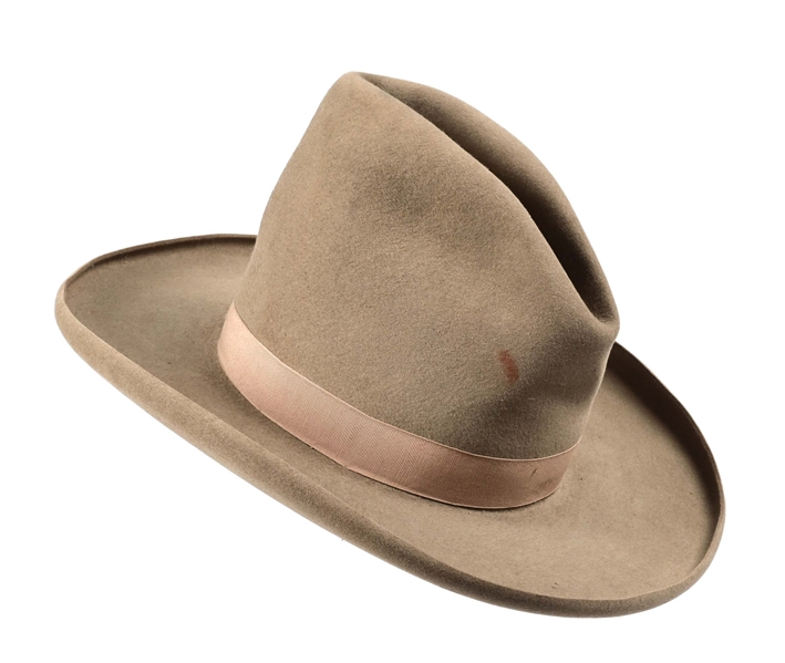 CARRS QUALITY SHOP COWBOY HAT.