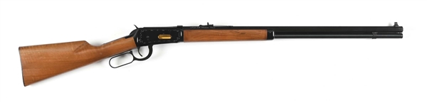 (M) WINCHESTER MODEL 94 CLASSIC LEVER ACTION RIFLE IN .30-30 WITH BOX (1969).