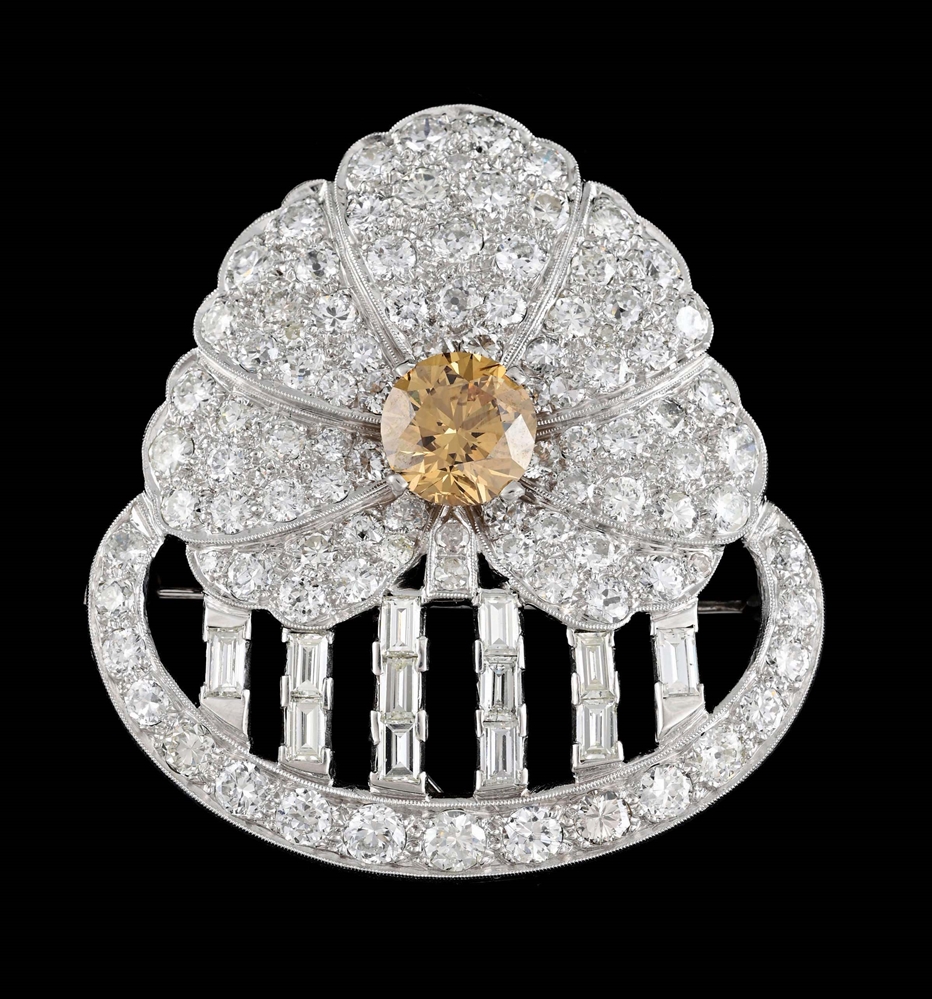 STUNNING PLATINUM & DIAMOND BROOCH W/NATURAL FANCY DEEP YELLOW/BROWN 4CT DIAMOND W/GIA REPORT