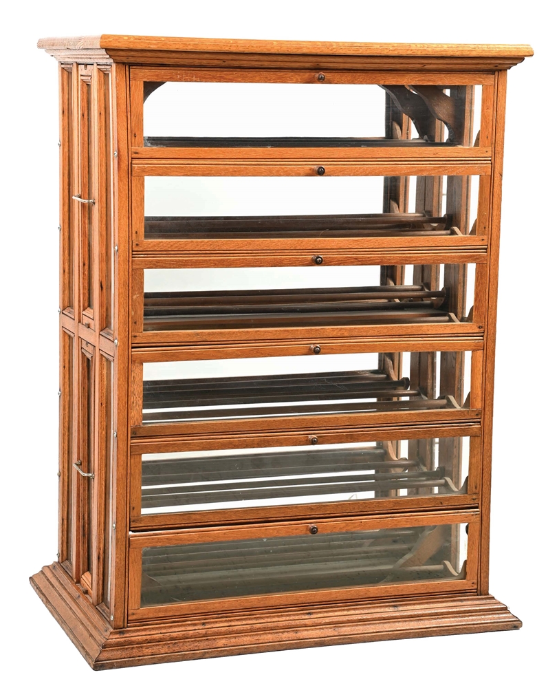 OAK RIBBON DISPLAY CABINET