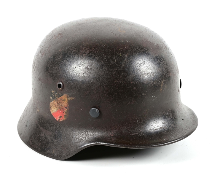 GERMAN WWII LUFTWAFFE DOUBLE DECAL M35 HELMET.