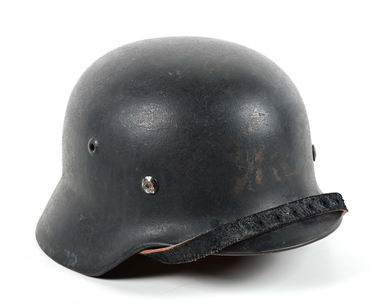 GERMAN WWII LUFTWAFFE SINGLE DECAL M40 HELMET.