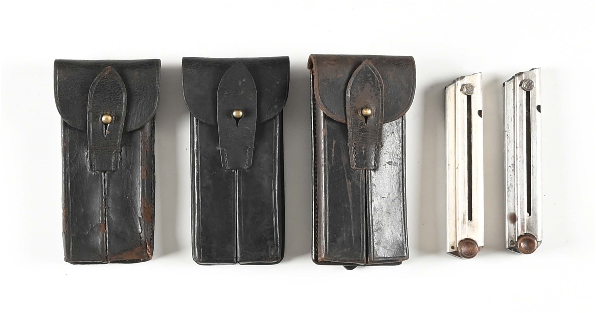 LOT OF 3: PERIOD LEATHER LUGER MAGAZINE POUCHES.